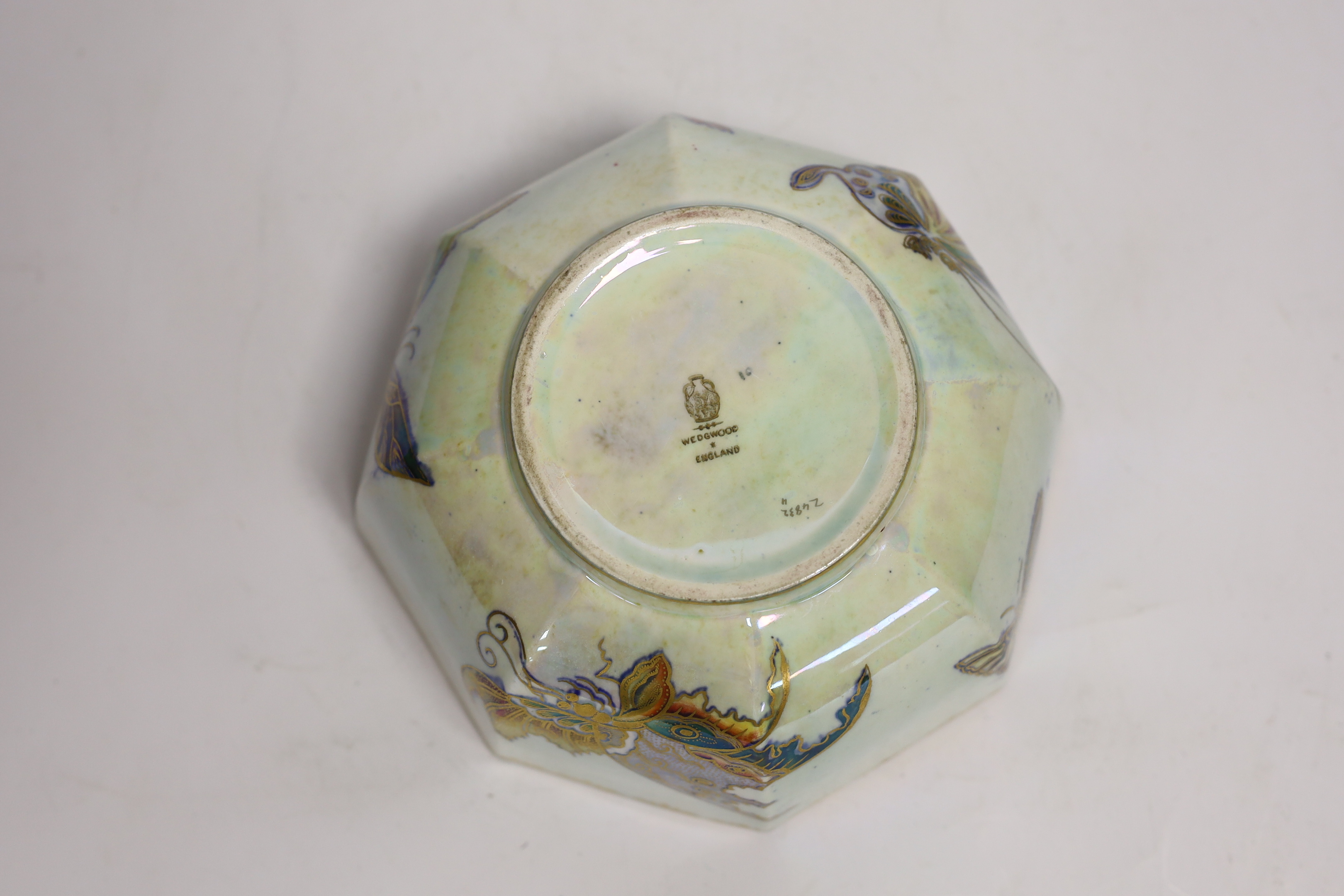 A Wedgwood ‘butterfly’ lustre octagonal bowl, decorated with butterflies, 18cm diameter